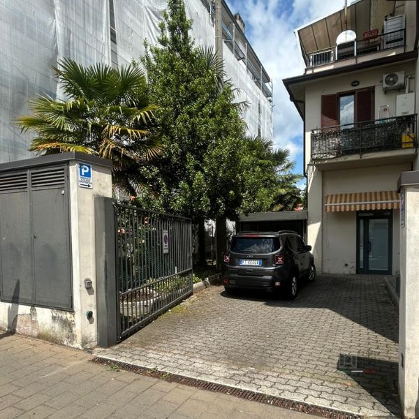 Parcheggio riservato Profi System Italia