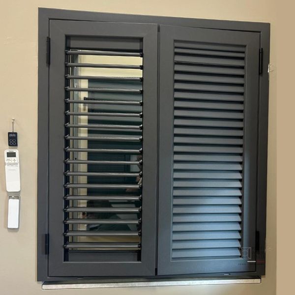 Persiana presente nello show room di Profi System